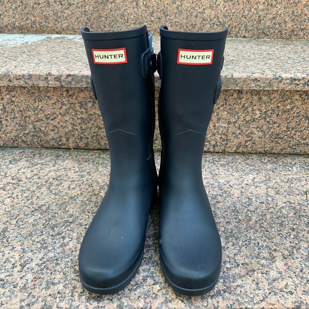 Hunter short refined back strap wellington boots